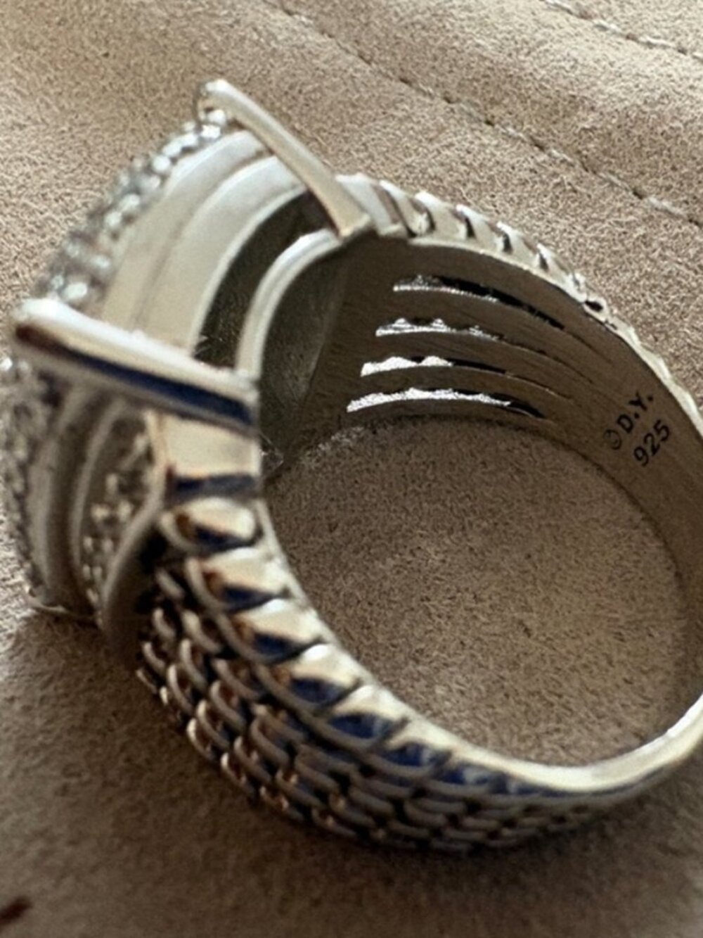 David Yurman Ring - Picture 5 of 6